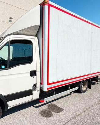 Iveco Daily cassonato con sponda