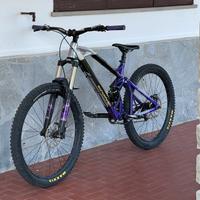 Mondraker Dune R