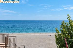 Fondachello, casa sul mare (CT)