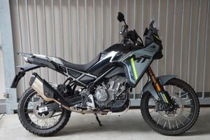 CF MOTO 450MT