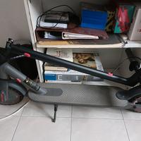 Monopattino Elettrico