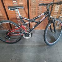 Bicicletta MTB  da 26"   Telaio in alluminio