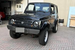 Suzuki samurai