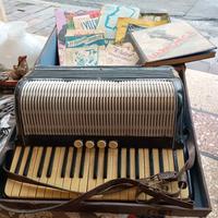 fisarmonica anni 50 + spartiti 