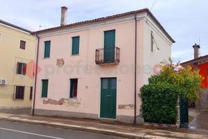 Casa Indipendente Roveredo di Guà