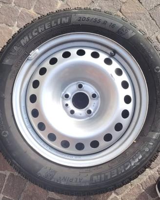 Cerchi 16 attacco Volkswagen Seat 