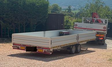 Rimorchio pianale con rampe piedini Varicello