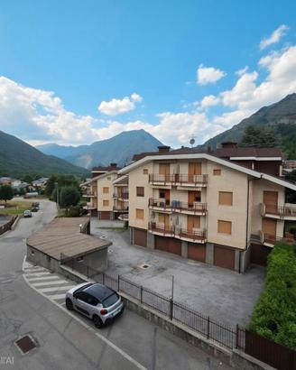Casa con 3 appartamenti