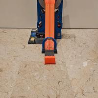 Mega Garage Hot Wheels