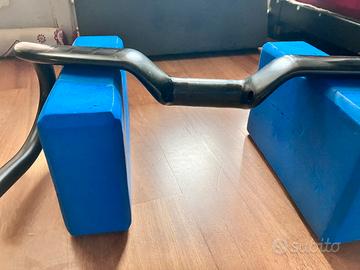 Piega manubrio in carbonio