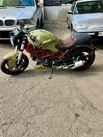 Ducati Monster 900 IE