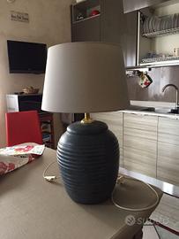 Lampada blu in ceramica