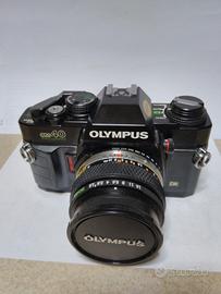 Macchina fotografica Olympus OM 40 P. + accessori