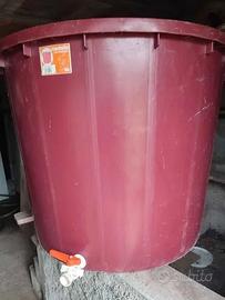 Tino per vino con rubinetto 530 L