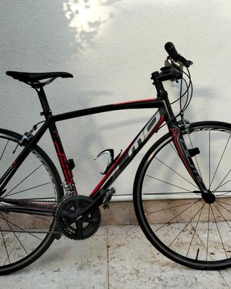 Bici da corsa ibrida su telaio olmo deep