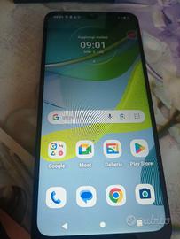 Telefono Motorola, moto  e 13