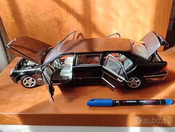 Mercedes S 600 limousine pullman