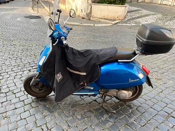 Vespa GTS 300