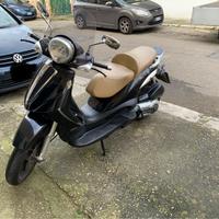 Piaggio BEVERLY 500