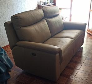 Divano 3 posti con 2 relax elettrici