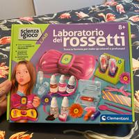 Laboratorio dei rossetti Clementoni