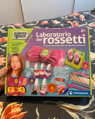 Laboratorio dei rossetti Clementoni