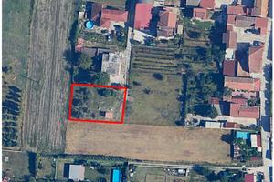 Terreno edificabile 916 mq-capua