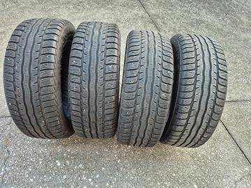 4  Gomme. 205 / 55 / R 16. M+S 