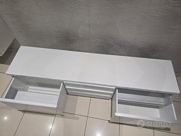 Mobiletto per tv da salotto 