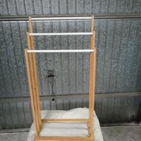 APPENDIABITI IN LEGNO