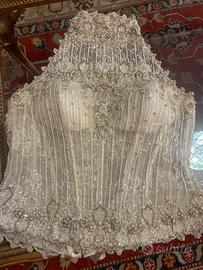 Abito da sposa, firmato, ahimè