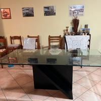 Tavolo in cristallo e base in Legno 6 posti