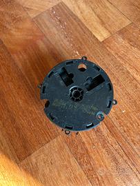 Motorino attuatore specchietto golf 5