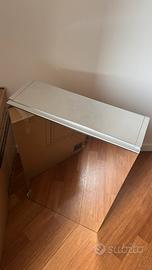 Mobile bagno con specchio contenitore moderno