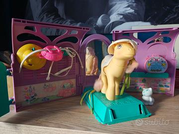Grooming Parlour Open My Little Pony 1984