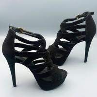 Scarpe sandali con tacco a spillo nere