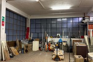 Locale Magazzino / Deposito C2
