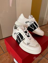 Scarpe Valentino Garavani originali n. 43
