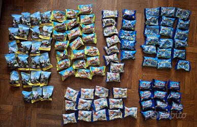 81 bustine sigillate Stikeez lidl varie annate