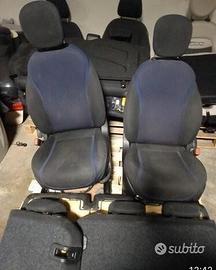 Interni tessuto lancia y 2013