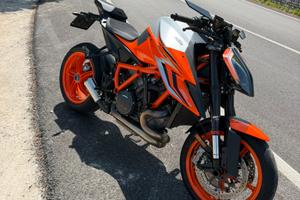 Ktm 1290 superduke R