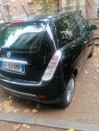 lancia ypsilon 1200 benzina