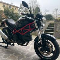 Ducati monster 695