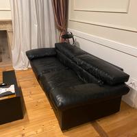 Divano in pelle Erasmo di Scarpa anni ‘60