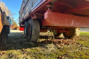 Rimorchio usato doppio asse tipo Rossi