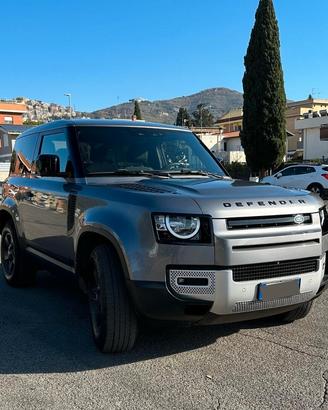 Land Rover Defender 90 3.0D I6 200 CV AWD Auto SE