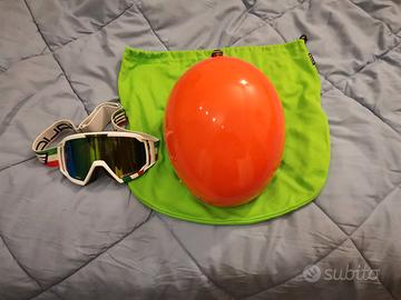casco e maschera sci