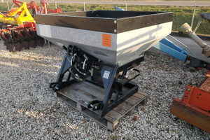 Spandiconcime biventola