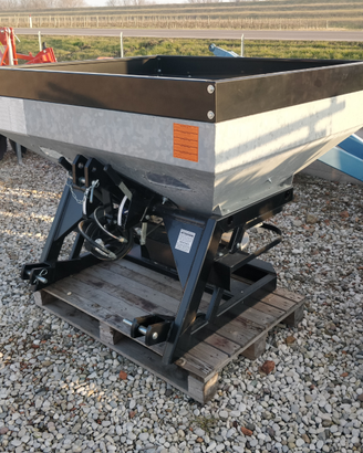 Spandiconcime biventola