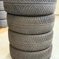 Gomme 225/55/18 invernali Michelin